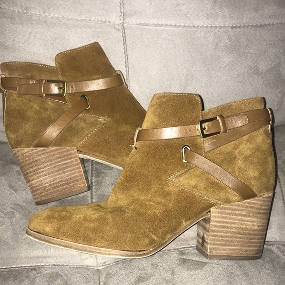 Belle by Sigerson Morrison bootie - Picture 2 of 8